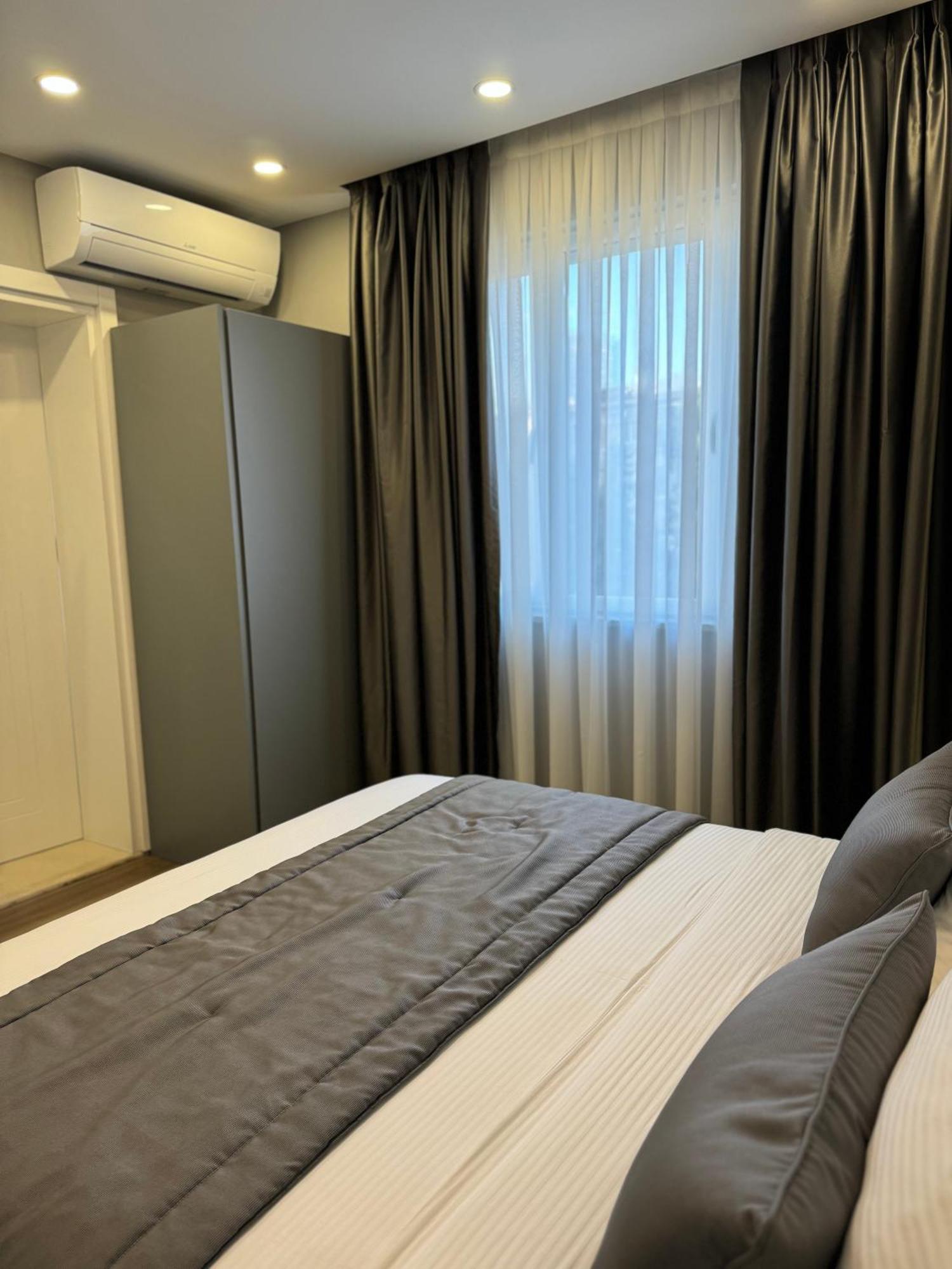 L'hotel Hotel 3*