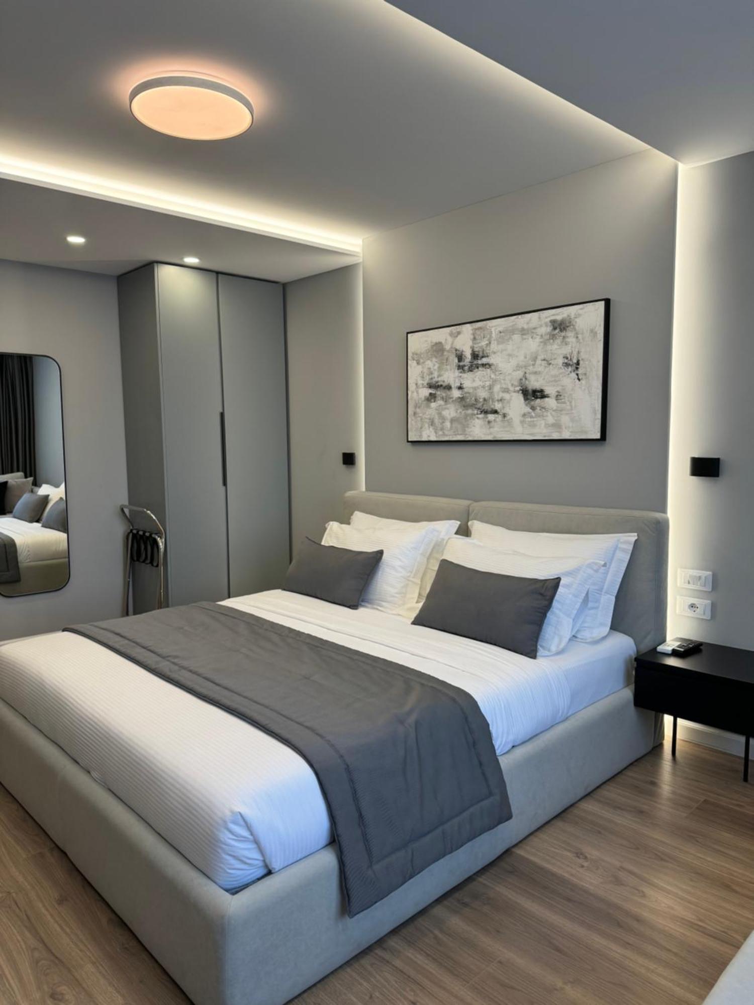 L'hotel Tirana